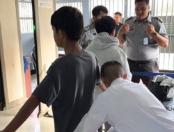 Lapas Banjarmasin Laksanakan Penggeledahan Terhadap Pengunjung Laki-Laki