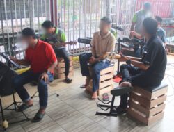 Warga Binaan Lapas Banjarmasin Tampilkan Aksi Musik Humanis Di Area Kunjungan