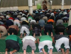 Shalat Berjamaah Di Lapas Banjarmasin Jadi Sarana Introspeksi Diri
