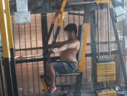 WBP Lapas Banjarmasin Jalani Latihan Rutin Di Area Fitnes Demi Tubuh Sehat Dan Bugar
