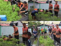 Kasi Giatja Apresiasi Semangat Tamping Dalam Panen Kangkung Dan Budidaya Lele Di Lapas Kelas IIA Banjarmasin