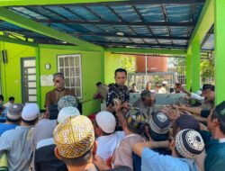 Lapas Narkotika Karang Intan Gelar Jumat Berkah, Petugas Berbagi Makanan dengan Warga Binaan