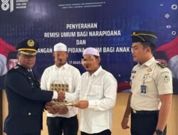 Sembilan Ratus Tiga Puluh Empat Warga Binaan Lapas Narkotika Karang Intan Terima Remisi Umum HUT ke-81 RI