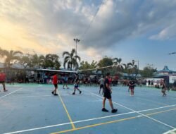 Lapas Narkotika Karang Intan Gelar Pertandingan Bola Voli Pegawai dan Warga Binaan Sambut HUT ke-81 RI