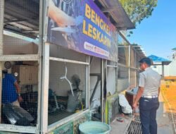 Trolling Ka. KPLP Lapas Narkotika Karang Intan Sapa Warga Binaan yang Belajar Body Repair