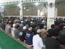 Lapas Banjarmasin Dorong Perubahan Positif Warga Binaan melalui Salat Duha